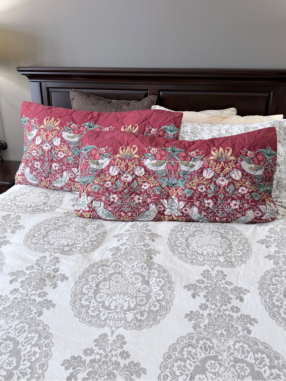 William Morris Strawberry Thief King Shams  Pair